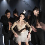 Dal balletto al circo: arriva Coppelia in chiave contemporanea